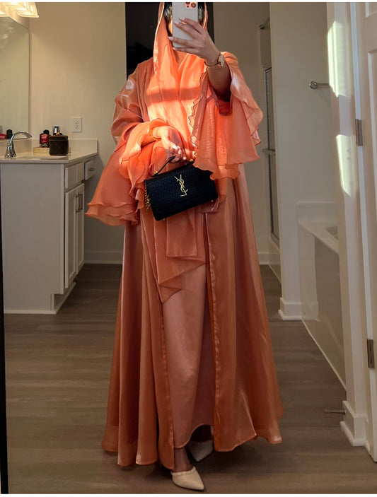 Amira abaya